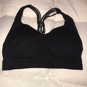 Women Black Seamless Bra (M)